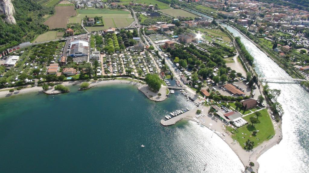 Villa Linfano Torbole Sul Garda Bagian luar foto