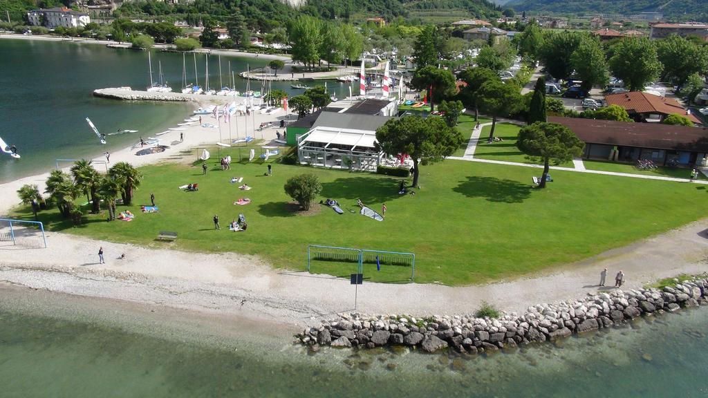 Villa Linfano Torbole Sul Garda Bagian luar foto