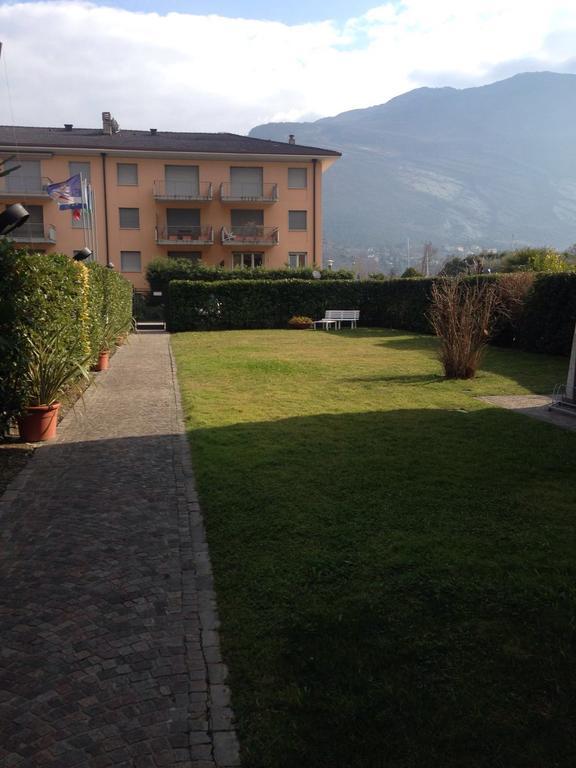 Villa Linfano Torbole Sul Garda Bagian luar foto