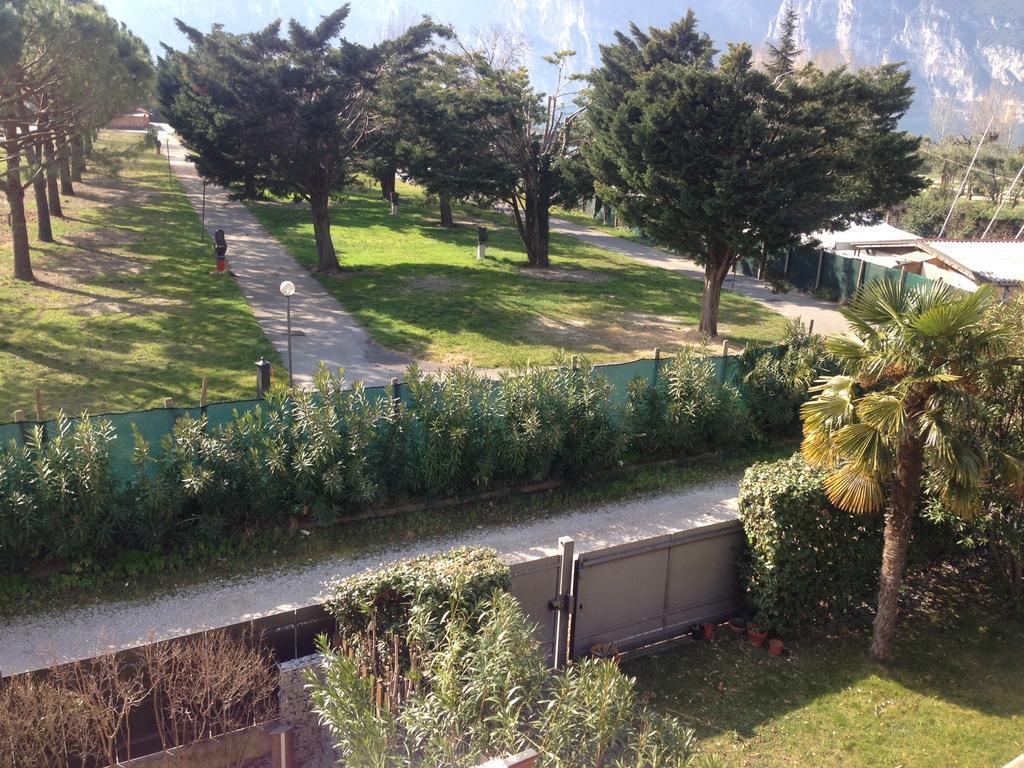 Villa Linfano Torbole Sul Garda Bagian luar foto