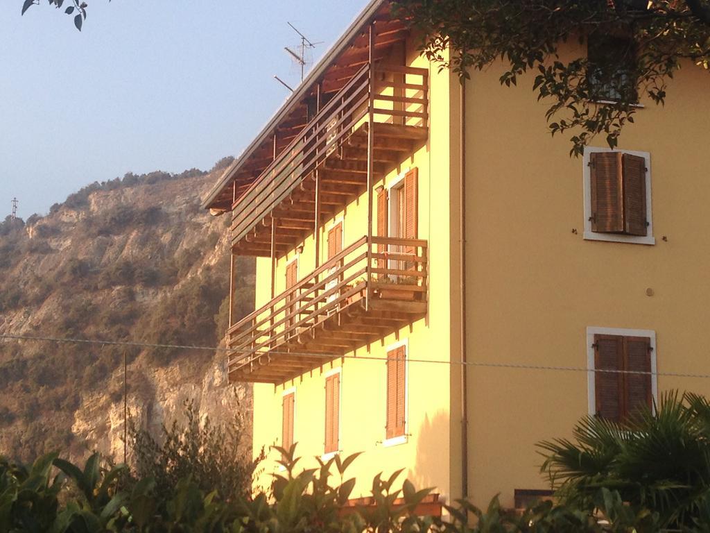 Villa Linfano Torbole Sul Garda Bagian luar foto