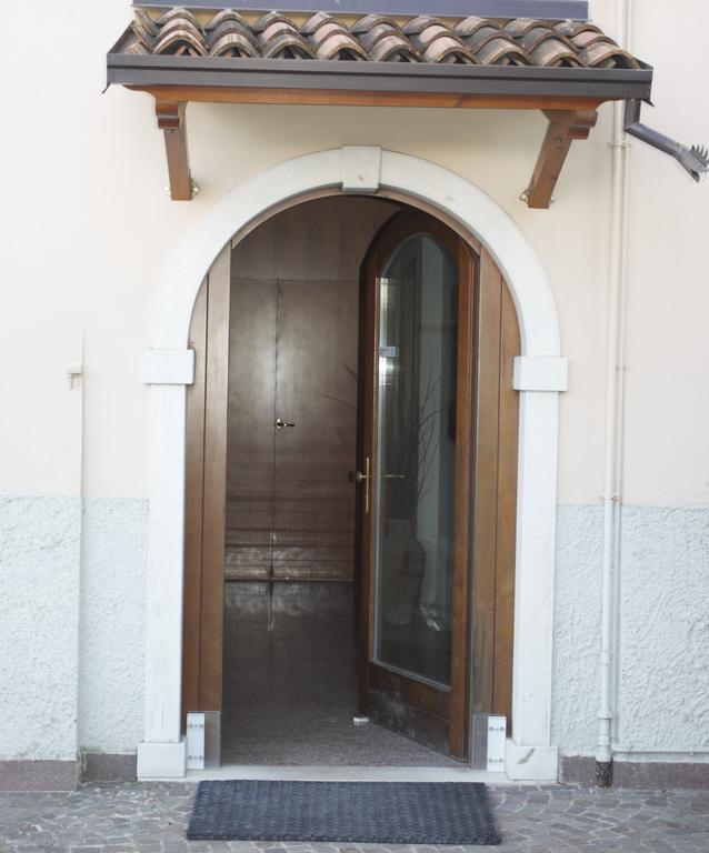 Villa Linfano Torbole Sul Garda Bagian luar foto