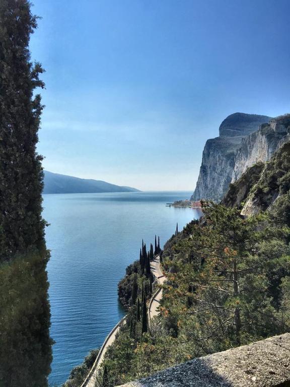 Villa Linfano Torbole Sul Garda Bagian luar foto